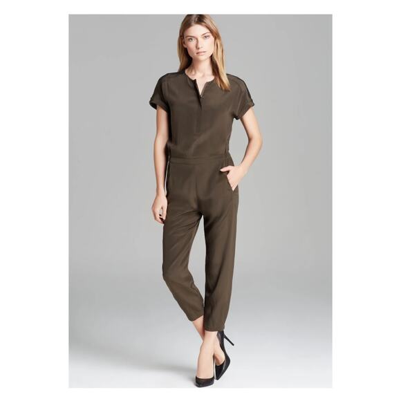 Vince Black Silk Short Sleeve Cropped Jumpsuit Sz.12 - Picture 3 of 16